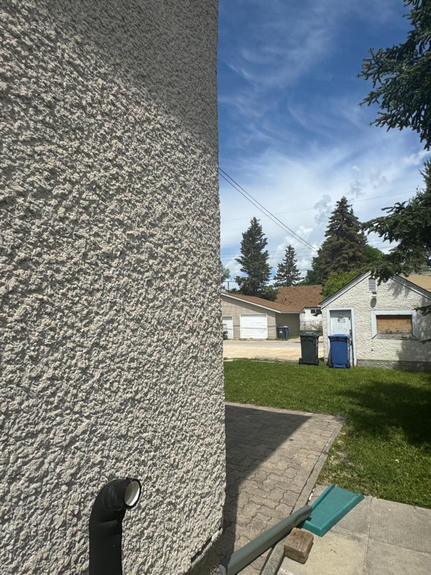 Walking Distance To St Boniface, Easy Parking Villa Winnipeg Exterior photo